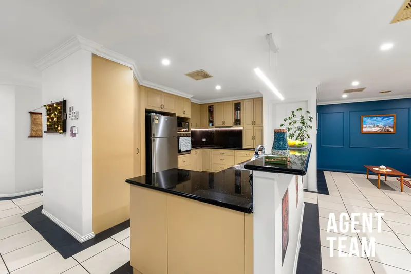 16 Elischer Street, Dunlop: photo 8