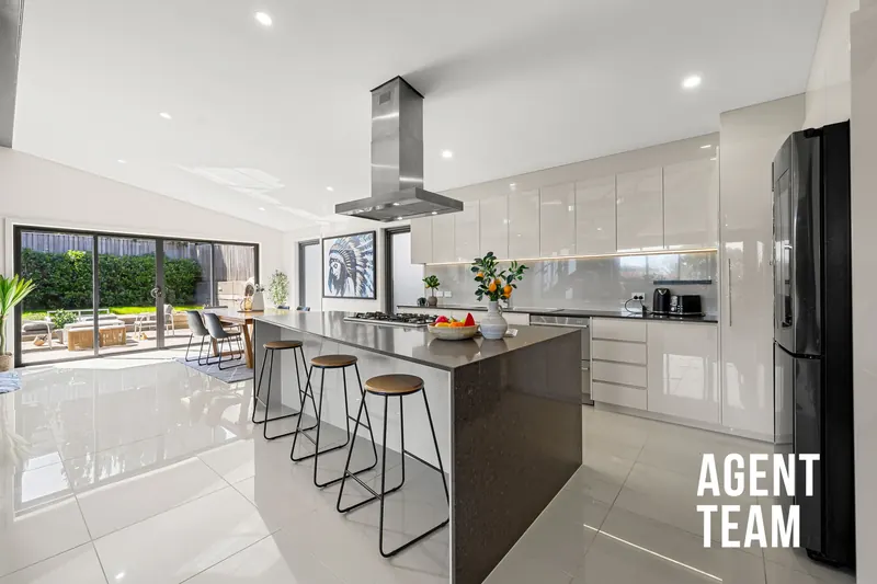 2 Menzel Crescent, Dunlop: photo 9