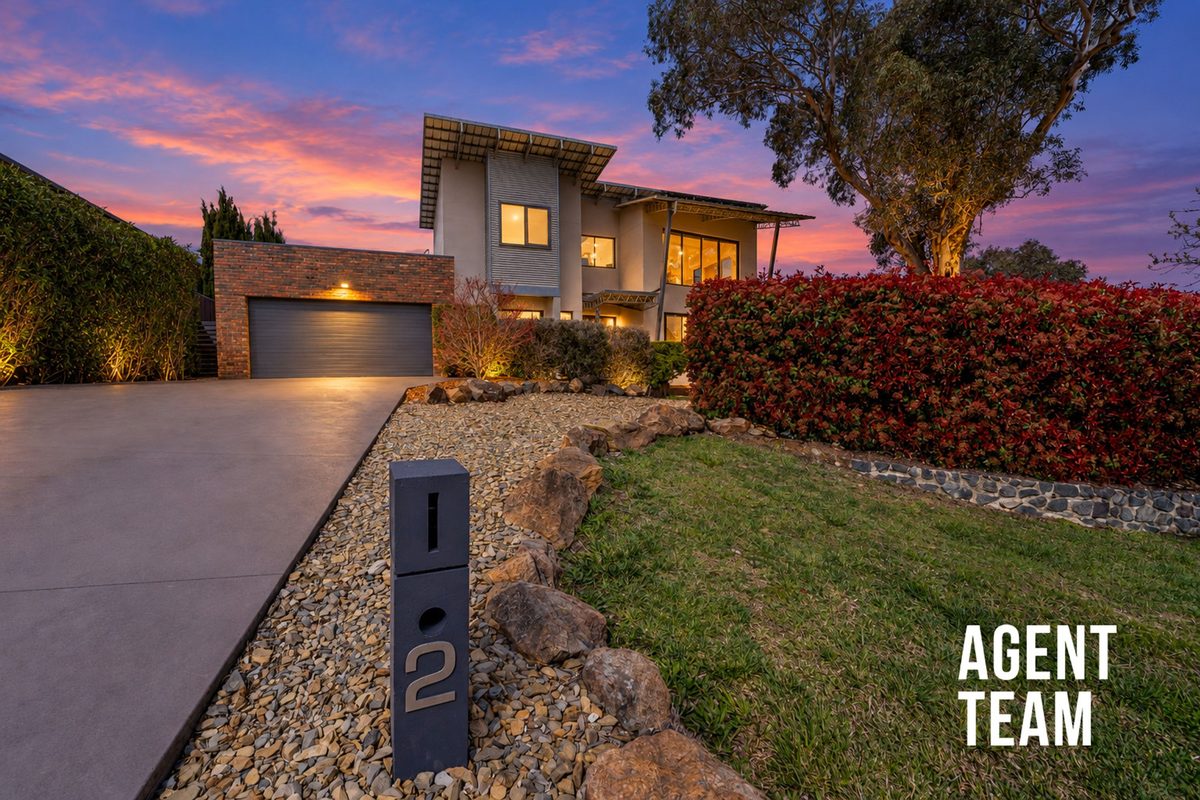 2 Menzel Crescent, Dunlop
