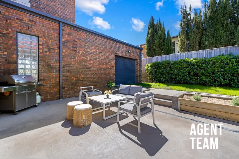 2 Menzel Crescent, Dunlop: photo 34