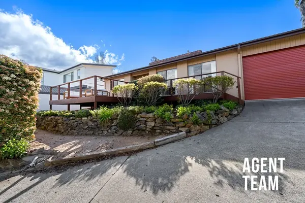 408 Bugden Avenue, Fadden