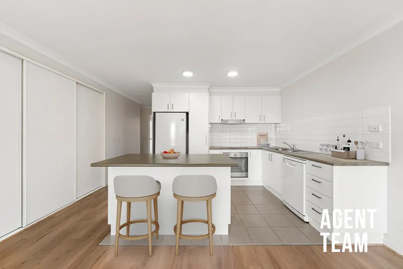5/85 Macfarlane Burnet Avenue, Macgregor: photo 3