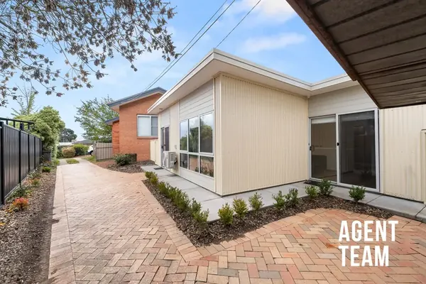 6 Enderby Street, Mawson