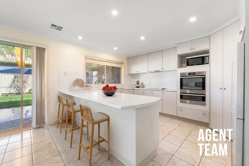Family home with a DHA lease, Amaroo: photo 3